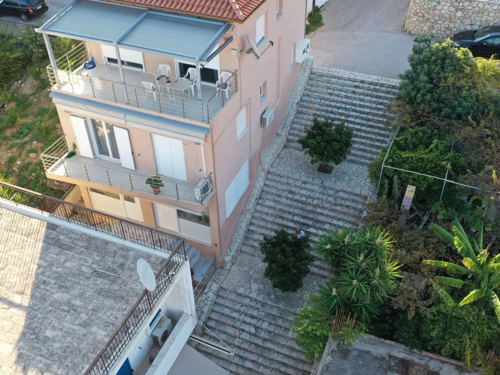 Appartement in Derveni mit Terrasse-Draußen