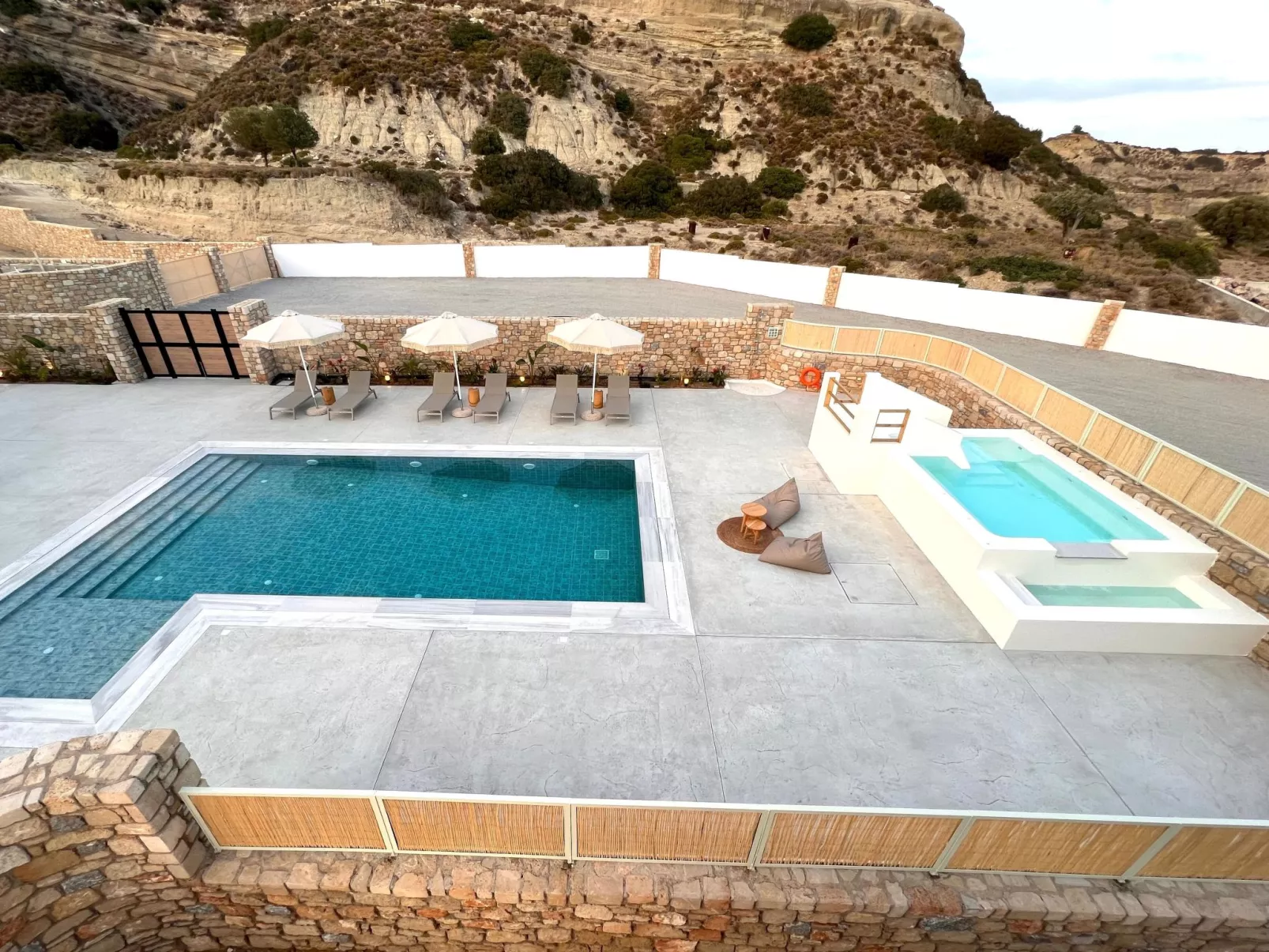 Villa Elaia-Draußen