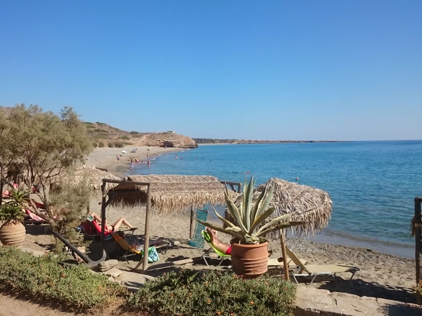 In Pefki mit Terrasse und Grill-Dehors