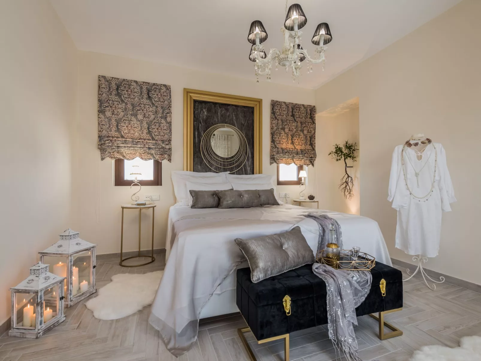 In Arkadii mit Außenpool-Drinnen