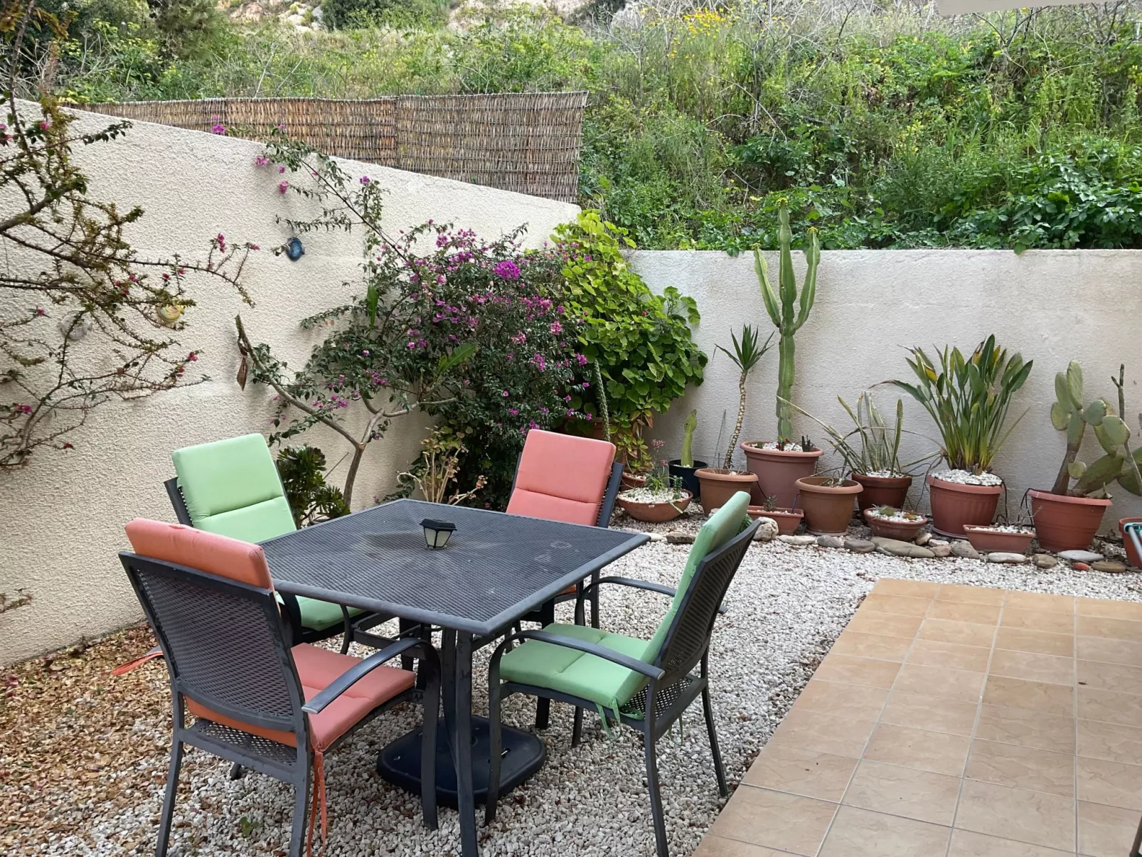 MYHIDEAWAY APARTMENT mit kostenlosem WiFi-Draußen