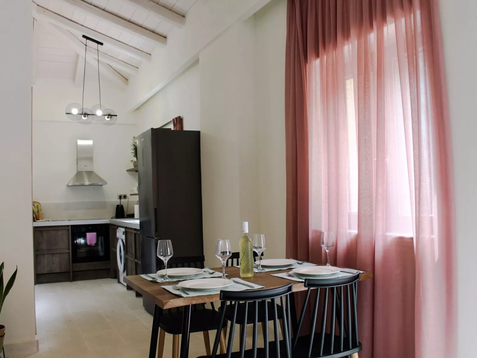 Villa Amfiliki in der Nähe der Agni-Bucht mit privatem Pool-Inside