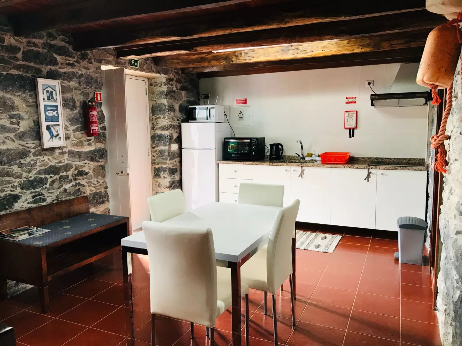 Casa Lugar da Ribeira mit Dachterrasse-Dedans