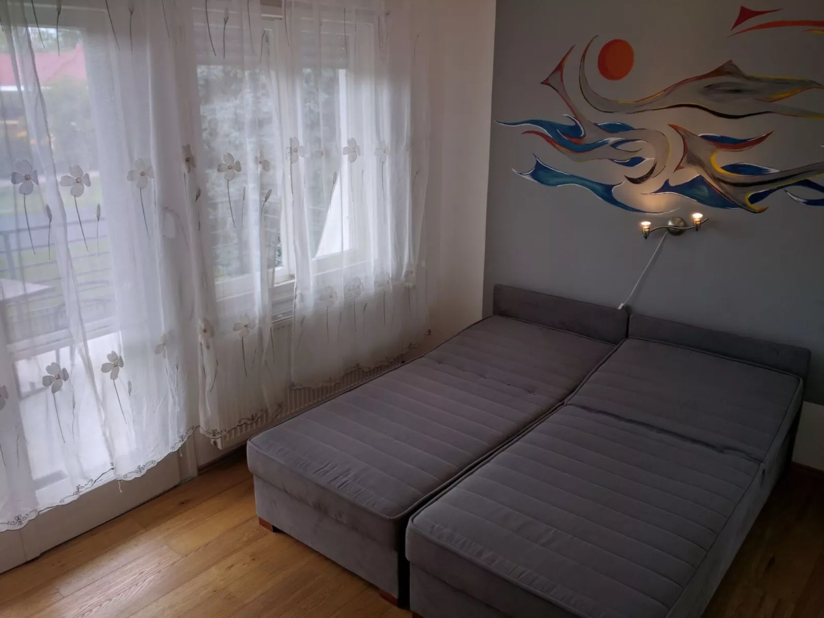 Doppelhaushälfte für sechs Personen mit Terrasse-Dedans