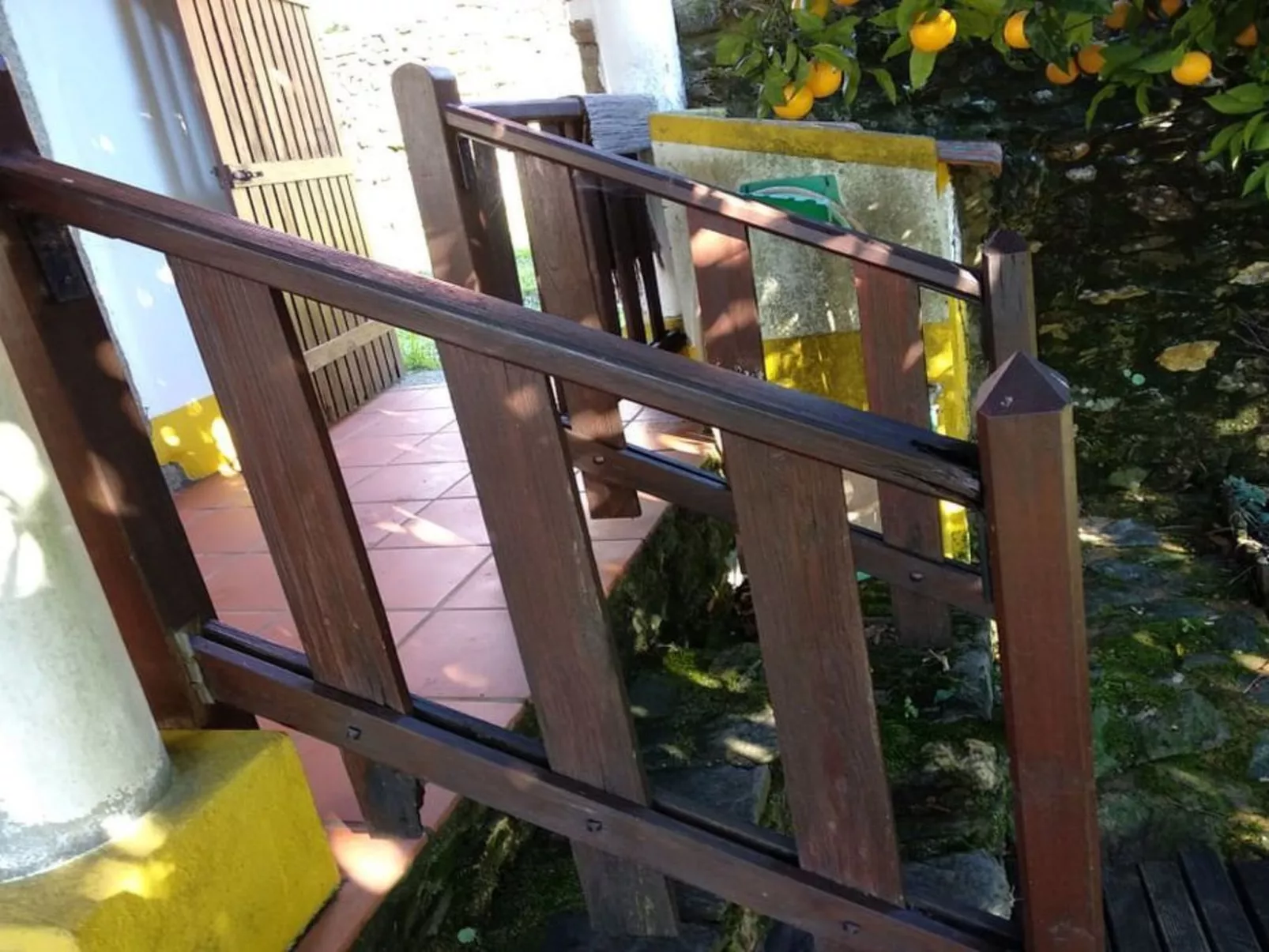 Landhaus in idyllischer Lage-Draußen