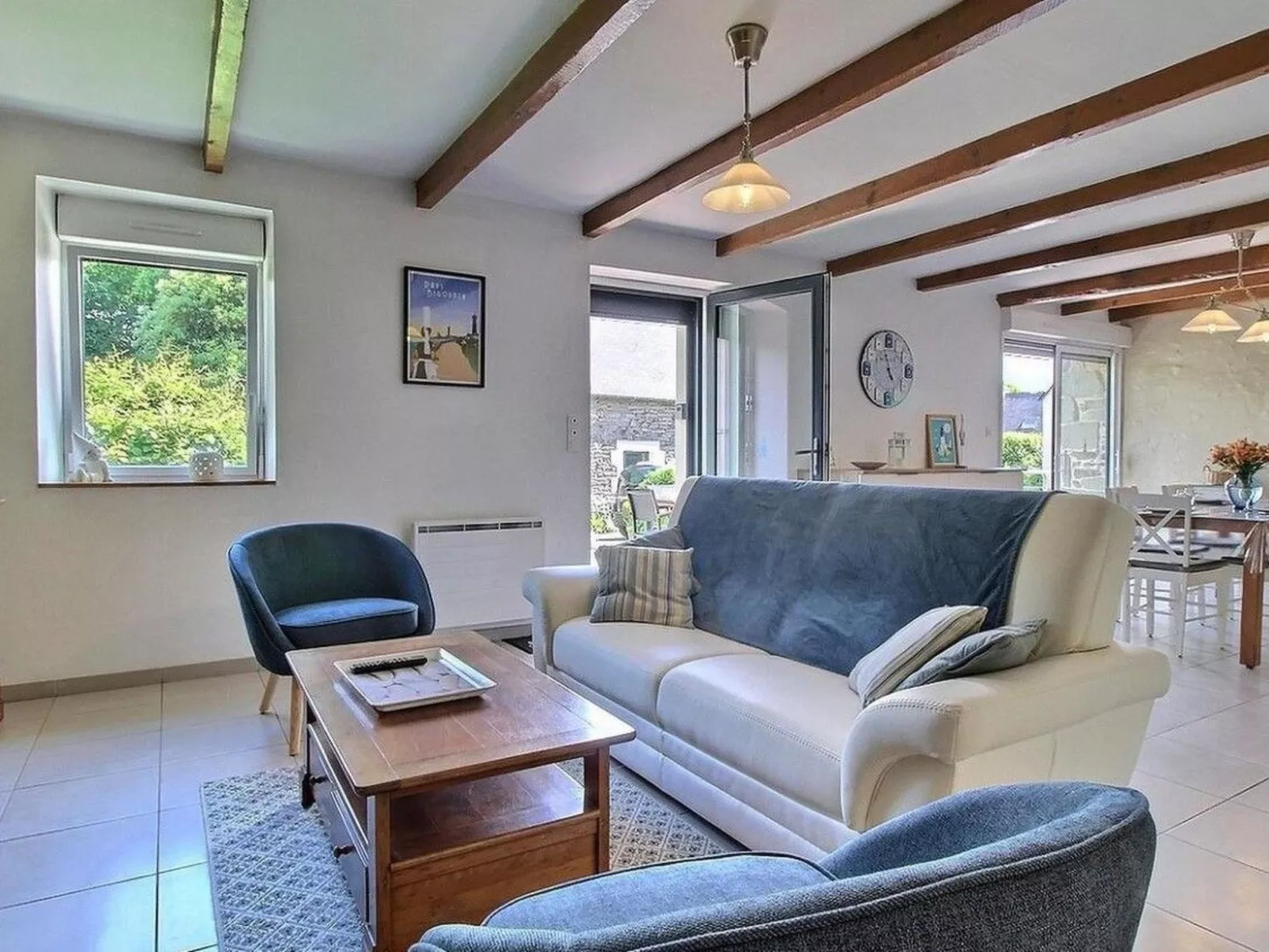 Domäne "Gîte de Languivoa" (Unterkunft in Languivoa)-Dedans