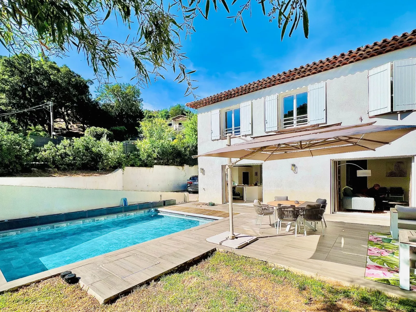 Ferienvilla "La Villa Blanche" (Die weiße Villa)-Dedans