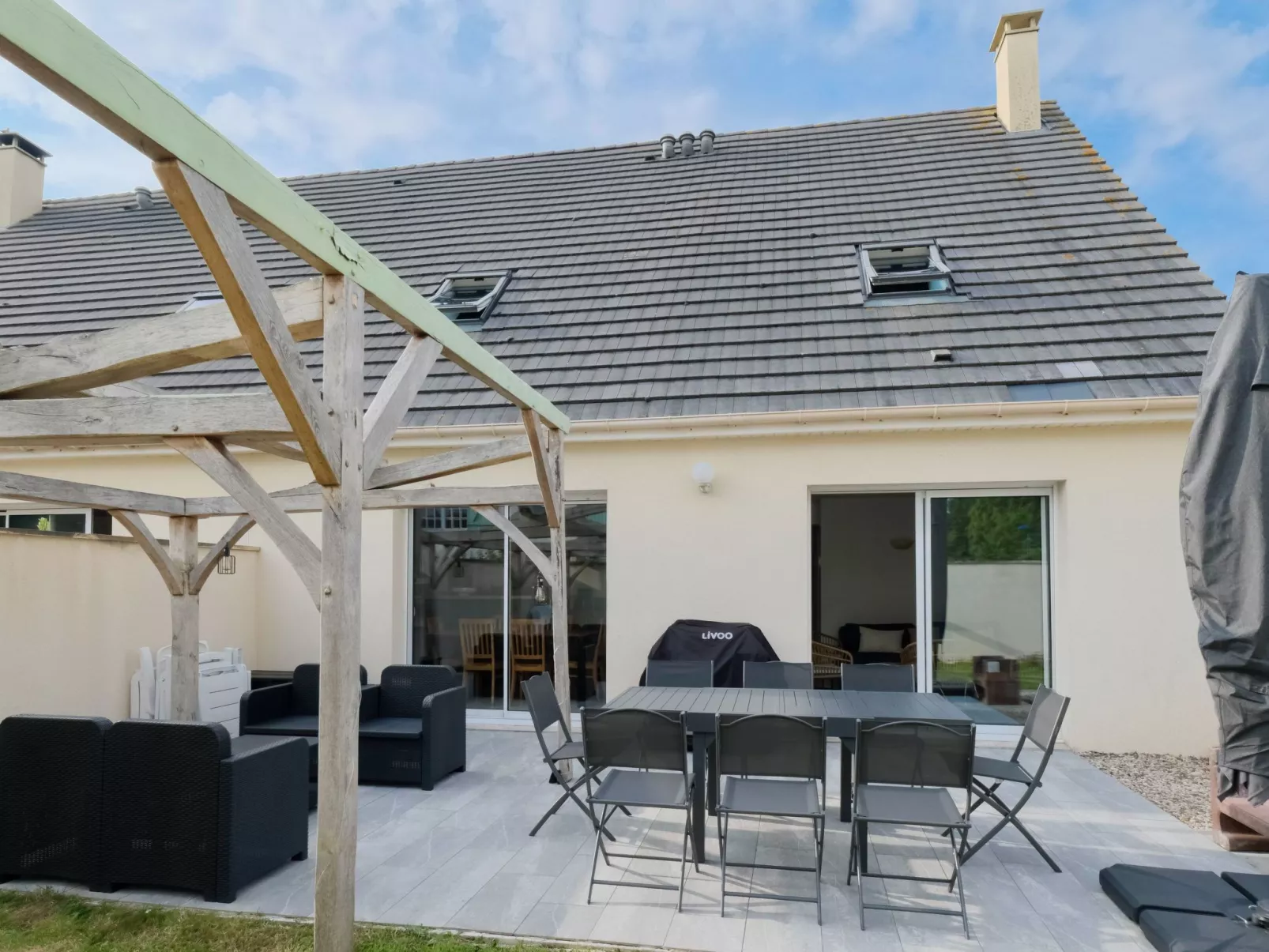 Haus "L'Oyat" mit Garten und Plancha-Drinnen