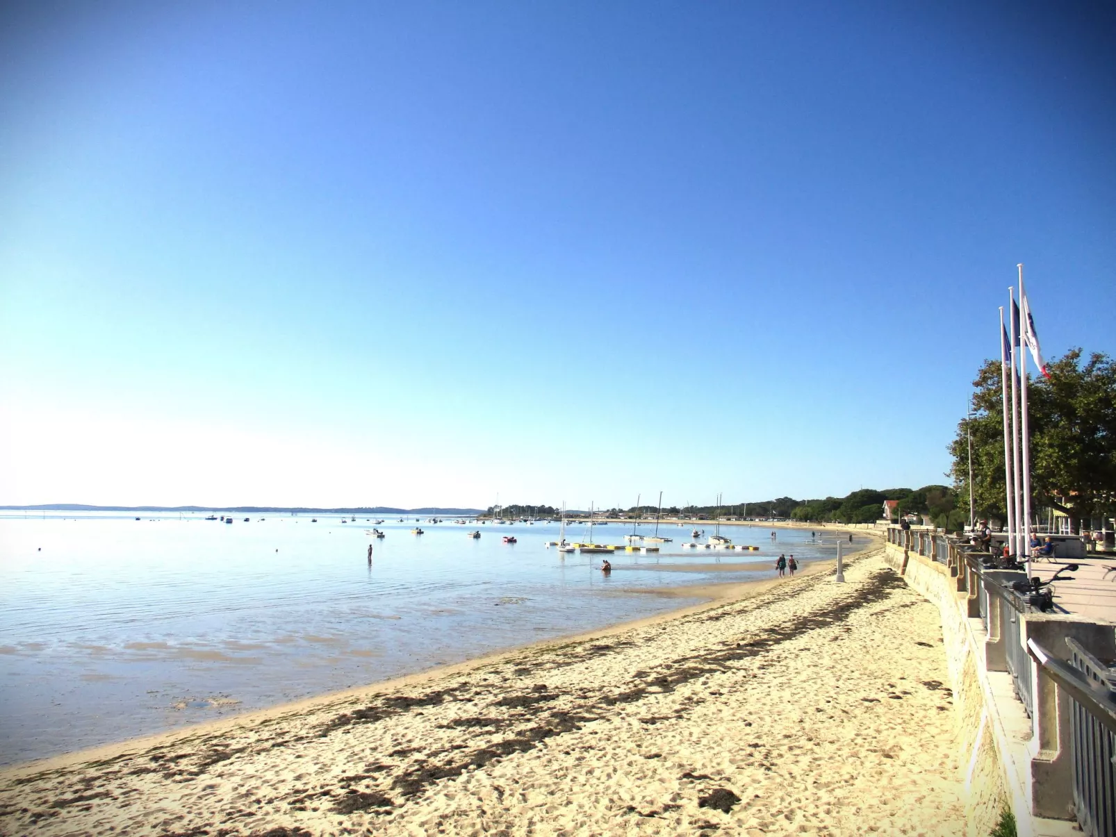 Haus Andernos Zentrum in Strandnähe-Outside