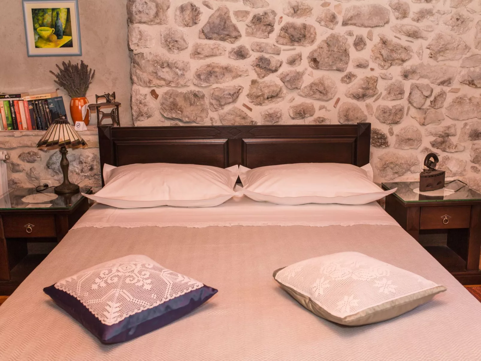 Mit Blick auf das Wasser-Inside