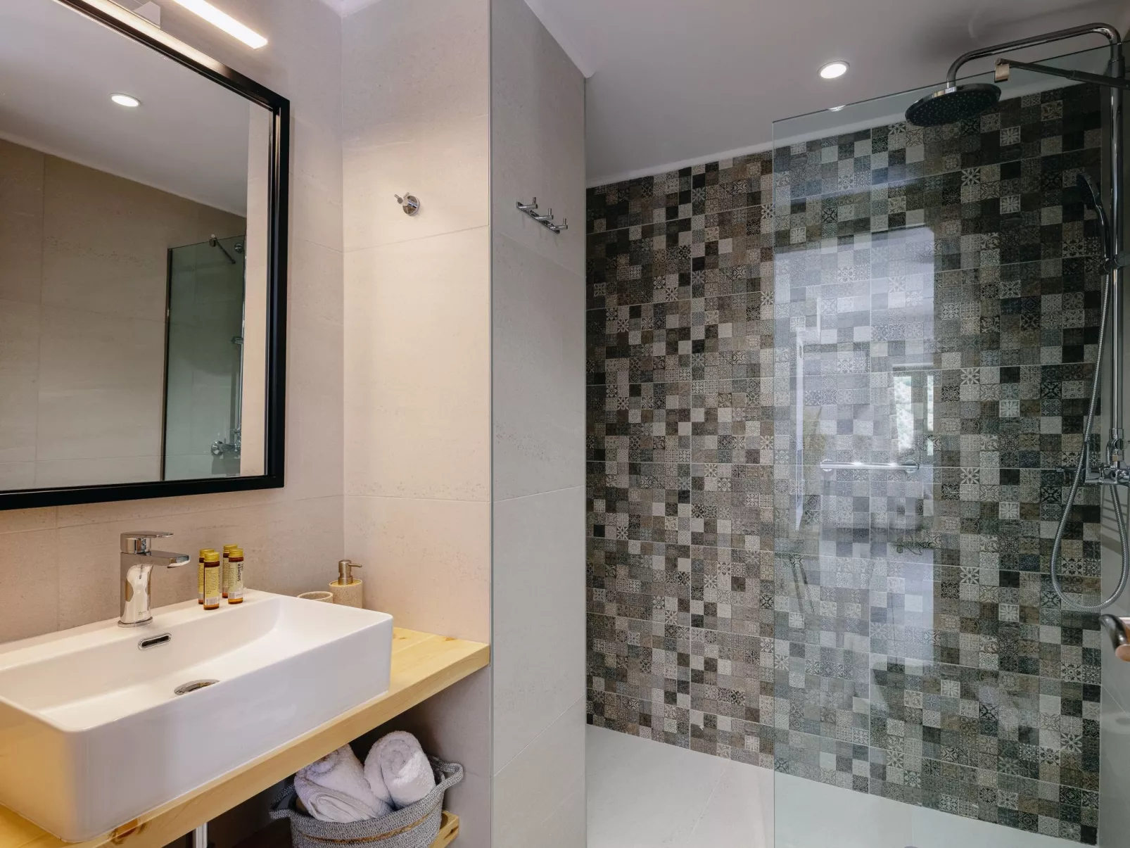 Berghütte "Kedros Villa" mit Bergblick-Dedans