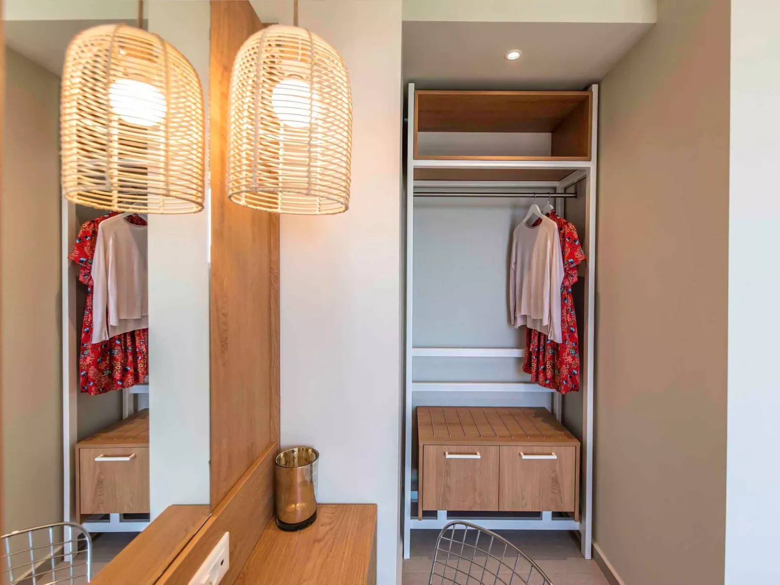 Villa Mare I ''Free'' Beheizter Pool, Unendlich blau-Drinnen