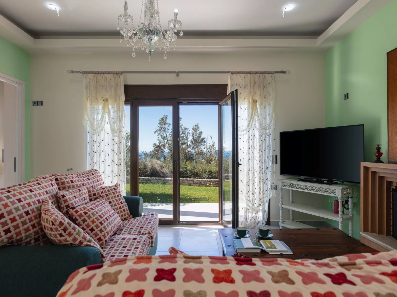 Villa, Privater Pool Gehweite zu Annehmlichkeiten-Image-tags.info