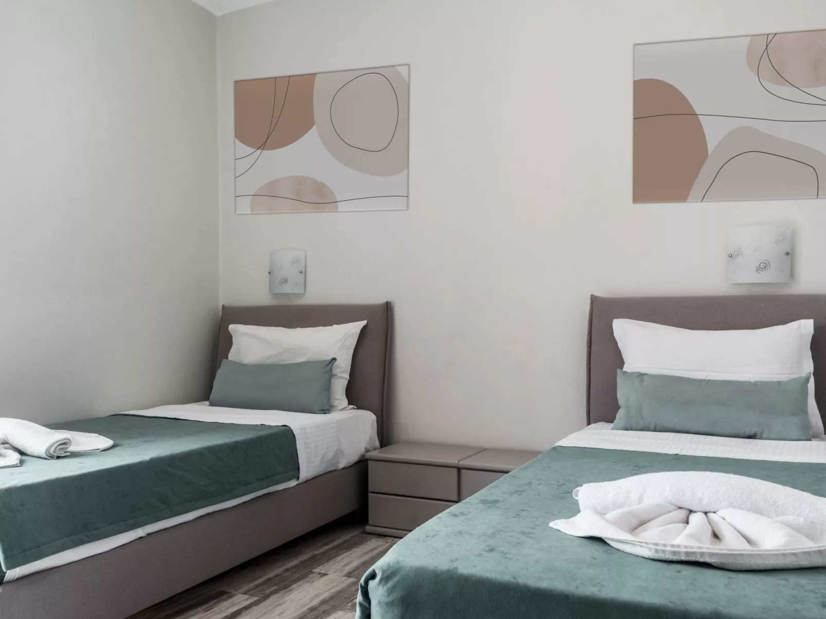 Niriides Villas_ Irida_ 2-Schlafzimmer privater Pool-Dedans