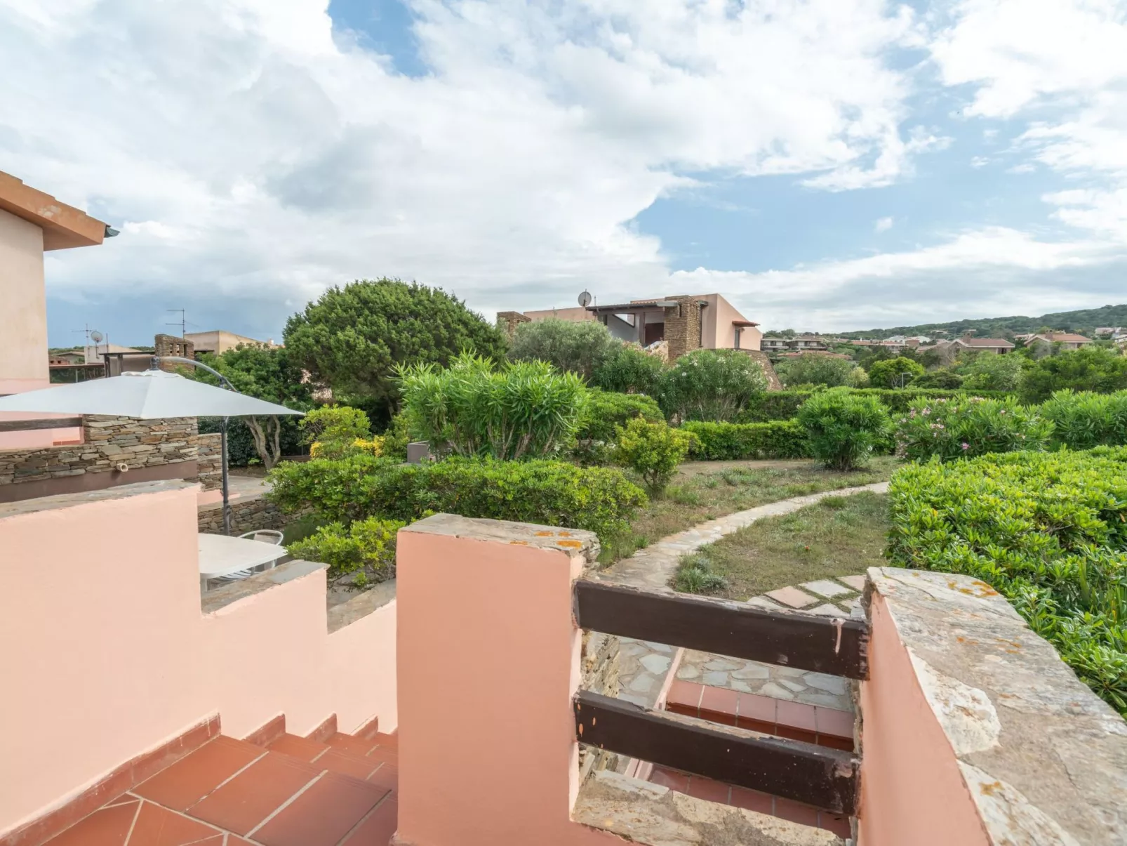 Villetta Bilo Janna-Image-tags.info