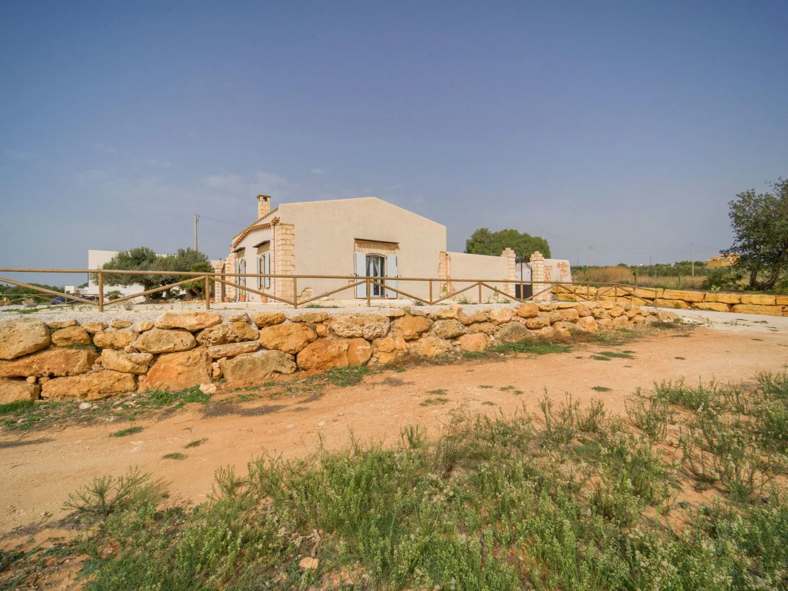 Zwei Einheiten, Luxus, Schwimmbad, Gemüsegarten-Dehors