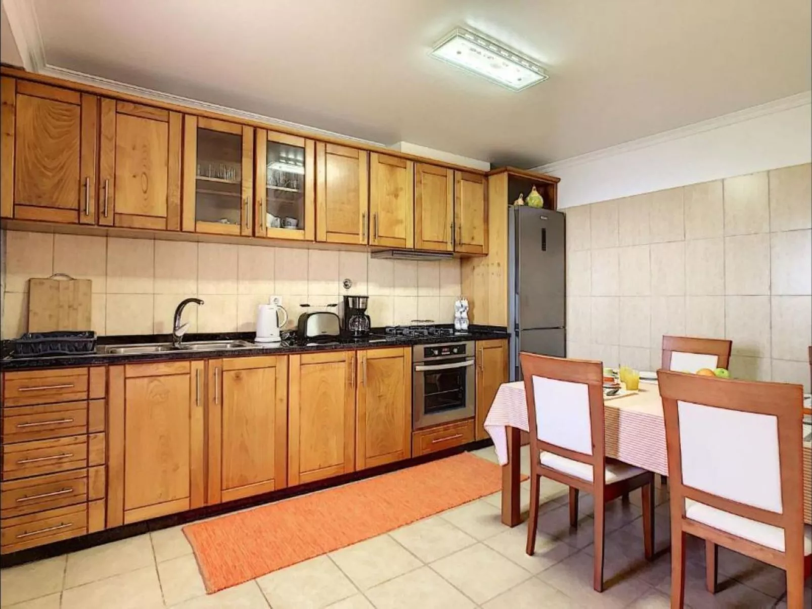 Villa "Casa Laranja" mit Bergblick-Dedans