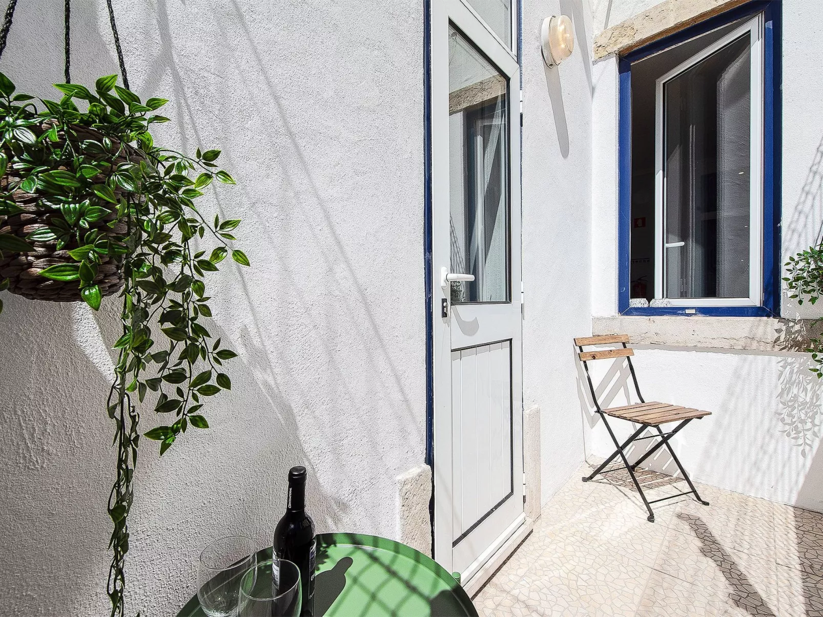 Wohnung mit Balkon-Image-tags.info