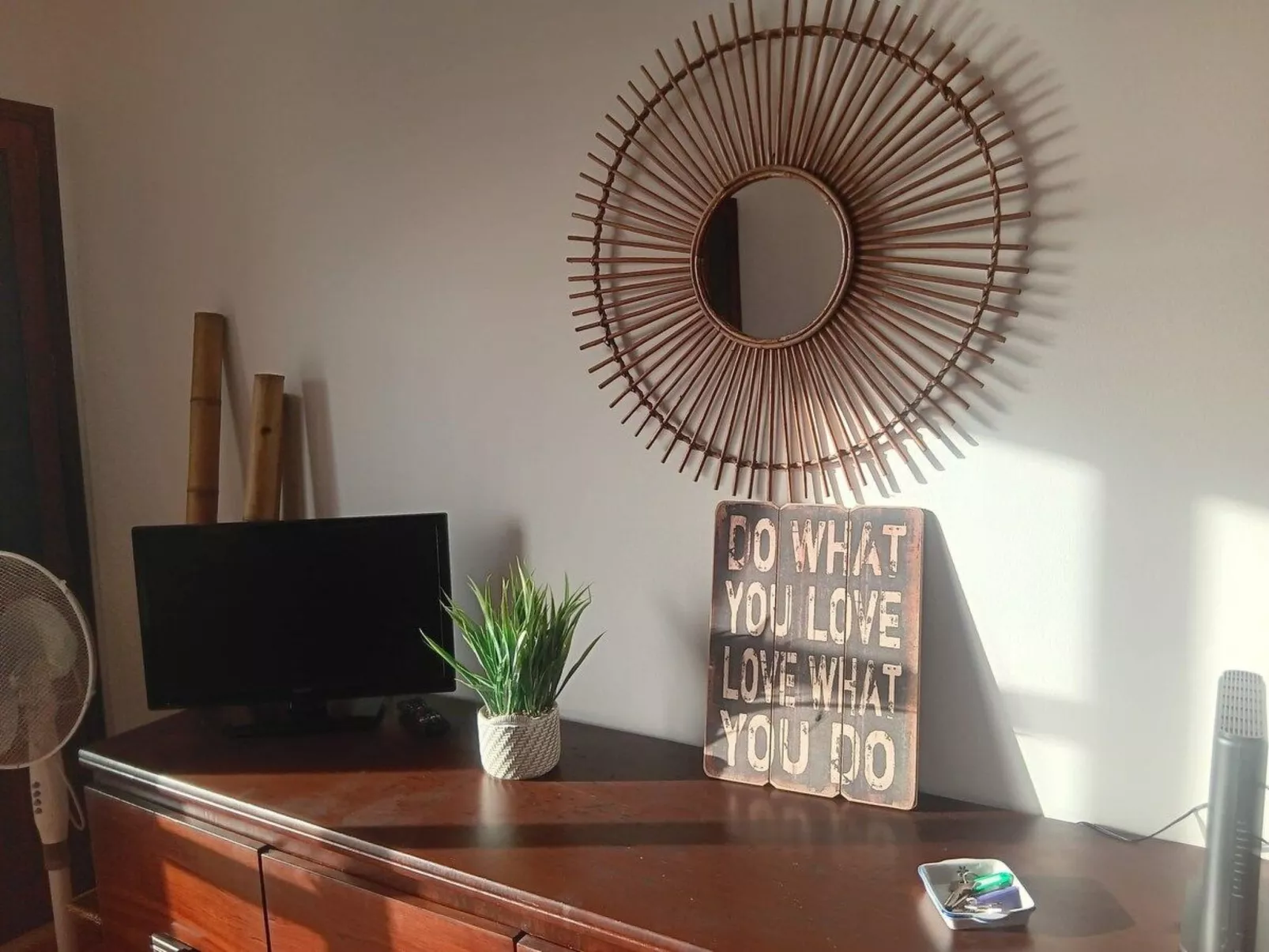 Mit den Füßen im Sand-Dedans