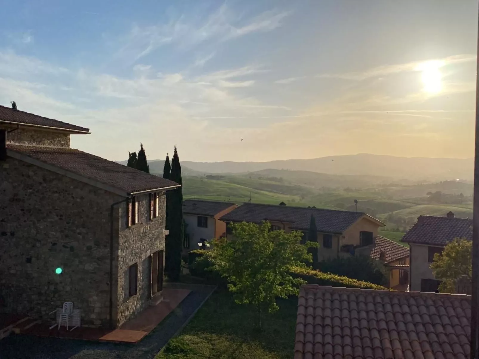 Mit Gemeinschaftspool-Outside