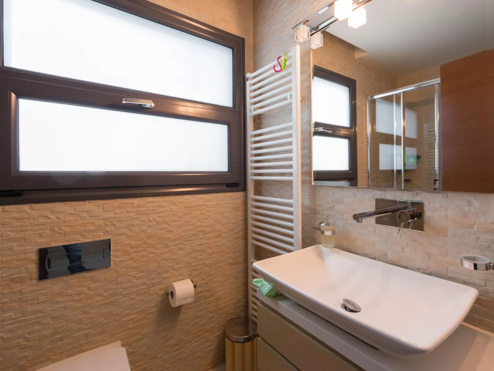 Luxuriöse Ferienvilla Elena-Dedans