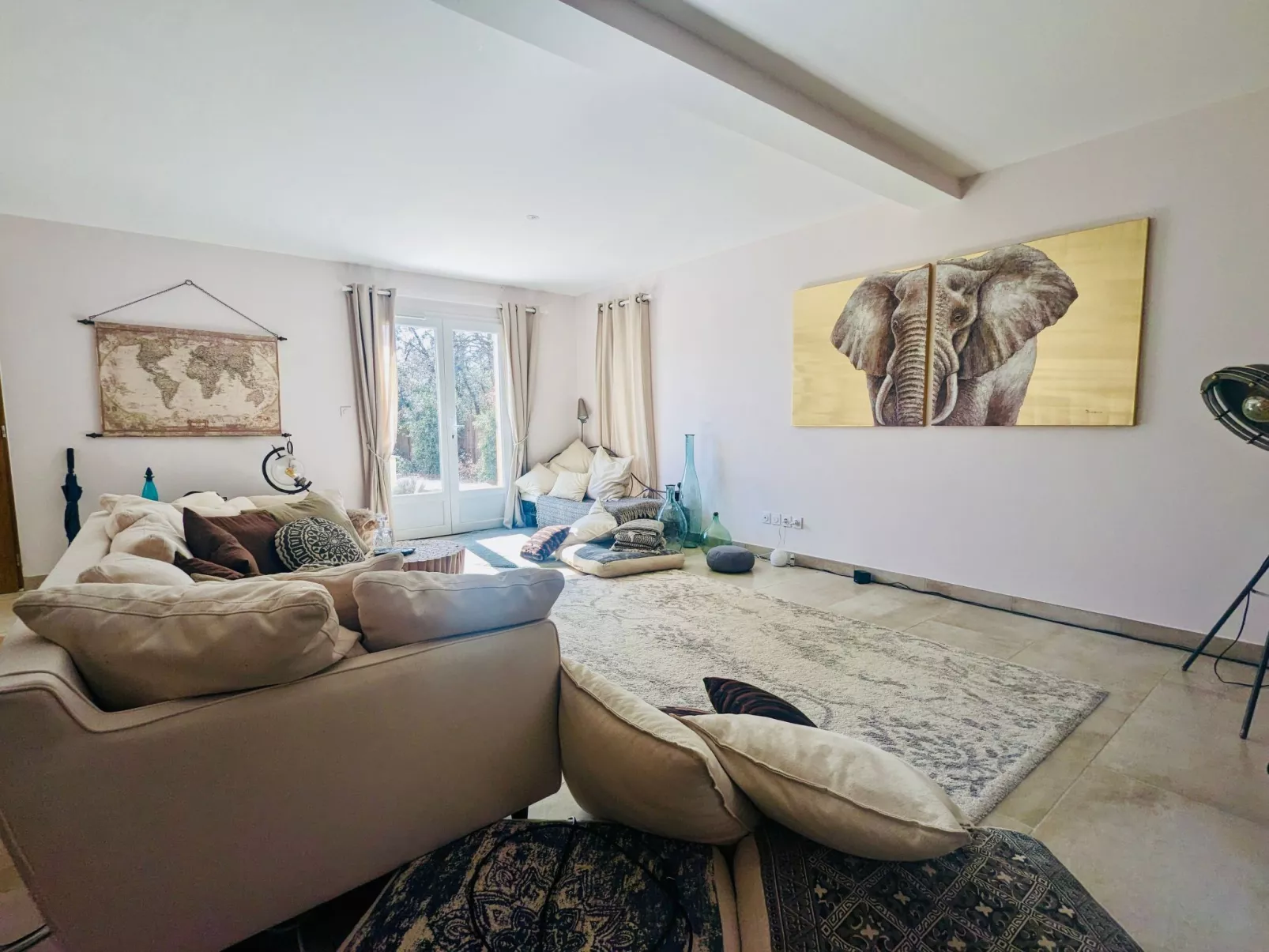 Cosy Pool 500m Stadtzentrum-Inside