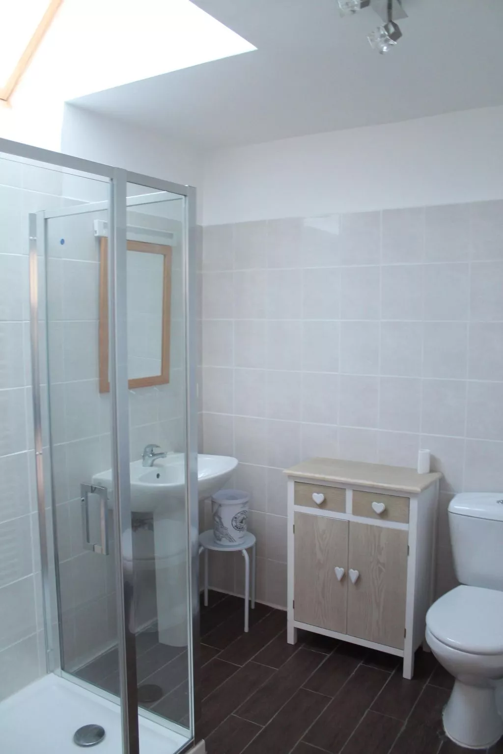 Schönes Ferienhaus in Saint Maurice en Cotentin-Drinnen