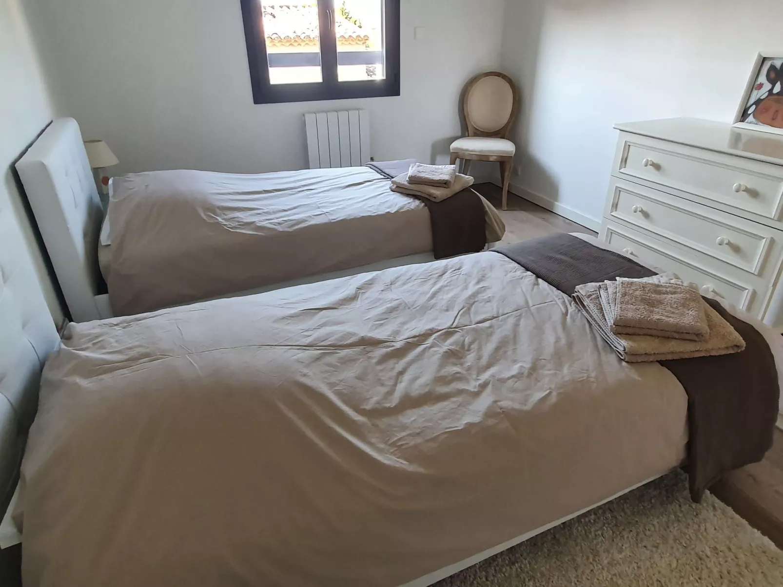 Villa mit Garten, Grill und Terrasse-Inside