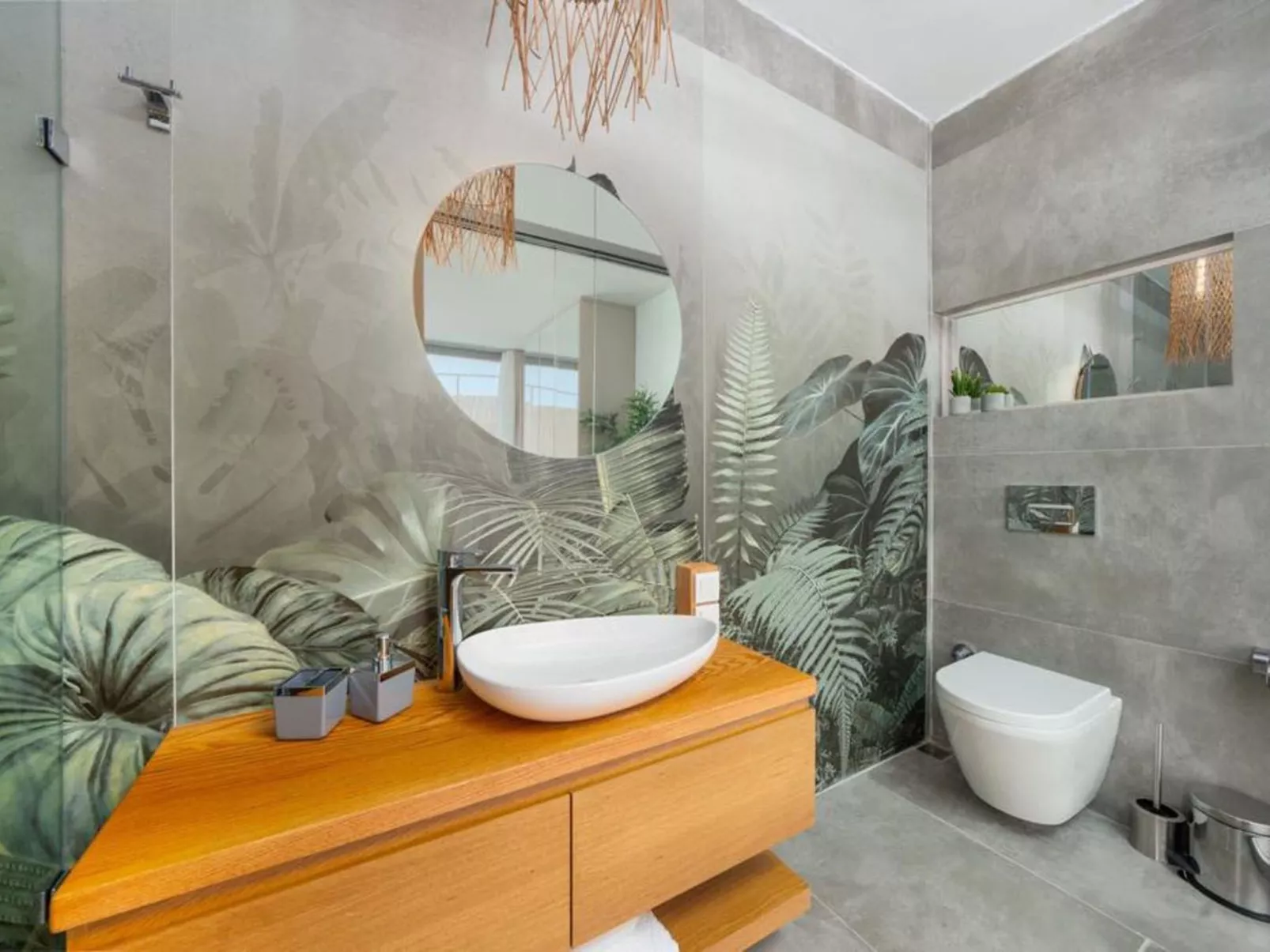 Schöne Villa mit großem Pool-Dedans