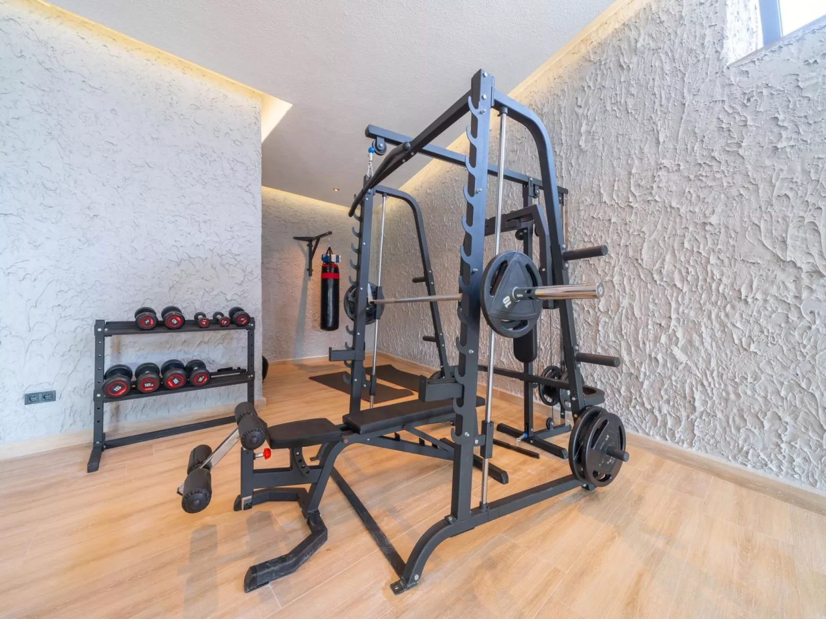 Designvilla mit Pool und spektakulärer Aussicht-Inside