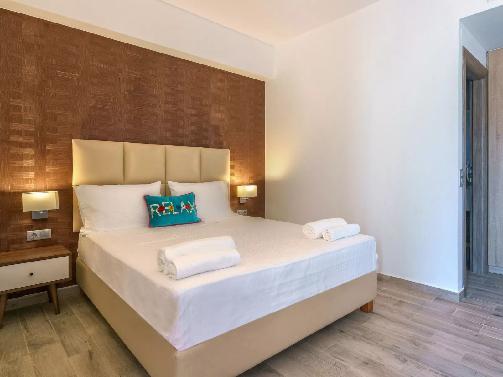 Beachfront Villa 30m zu den Annehmlichkeiten und BBQ Bereich-Inside