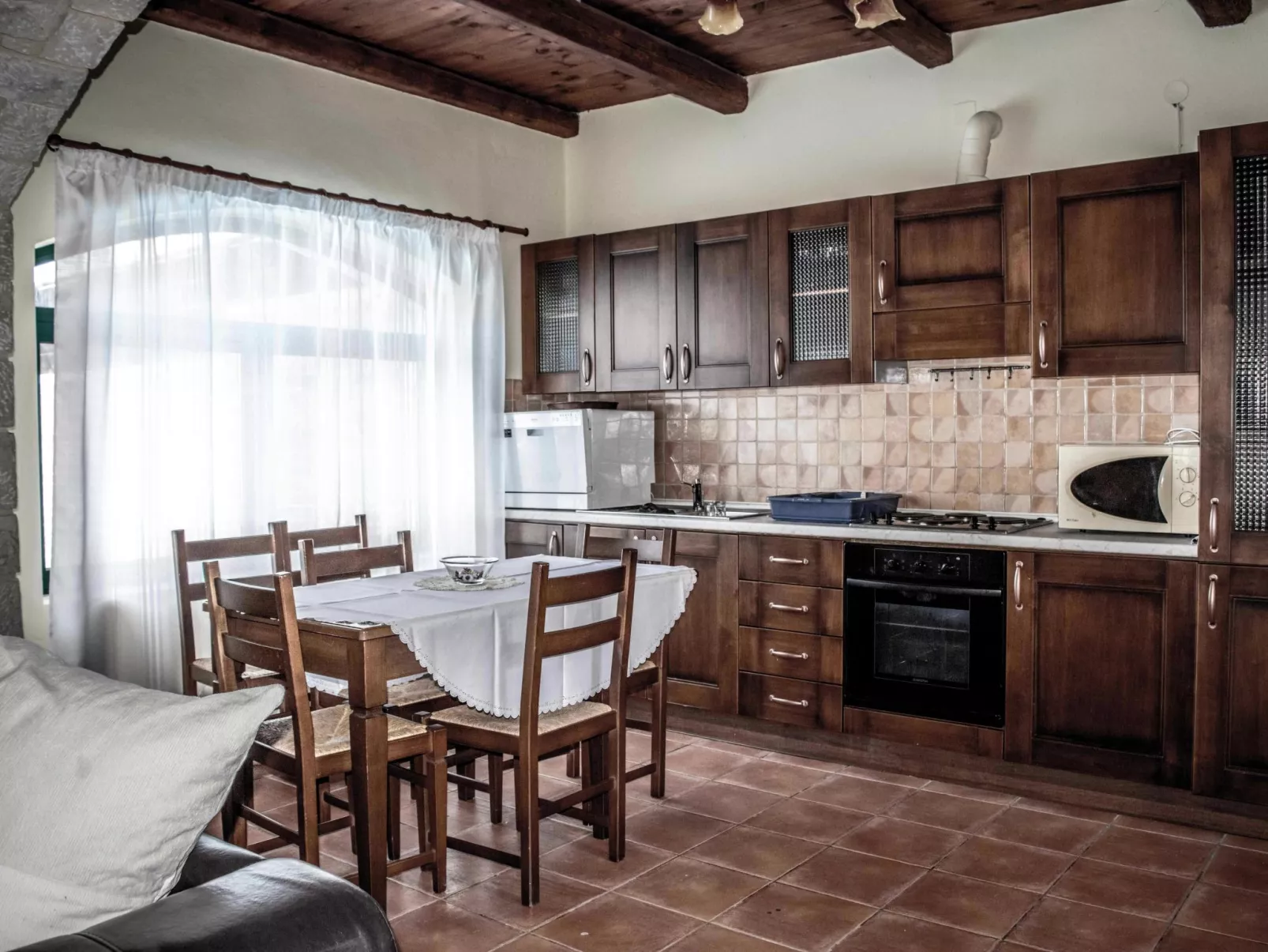 Niriides Villas_ Thetis_ 3-Schlafzimmer privater Pool-Inside