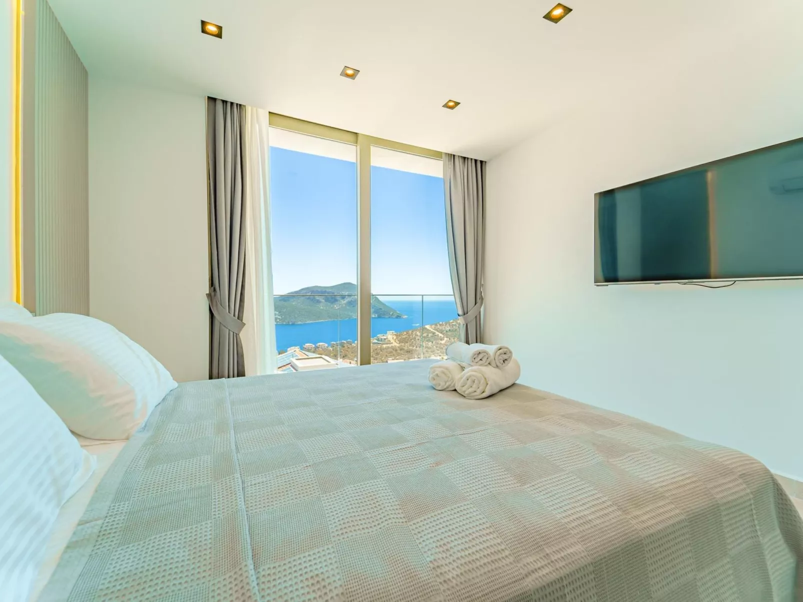 Moderne Luxusvilla für bis zu 12 Personen-Inside