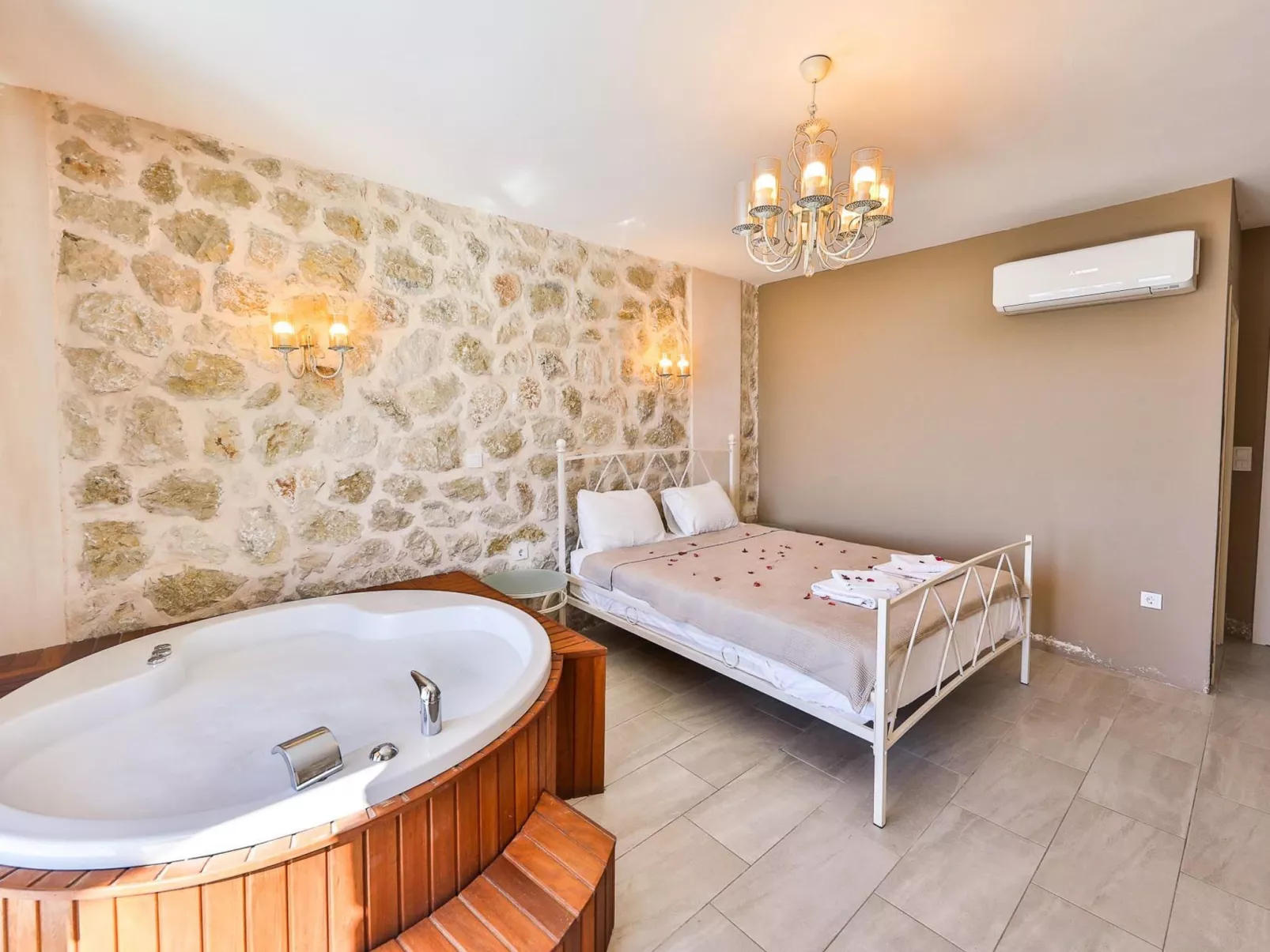 Steinhausvilla in der Natur-Inside