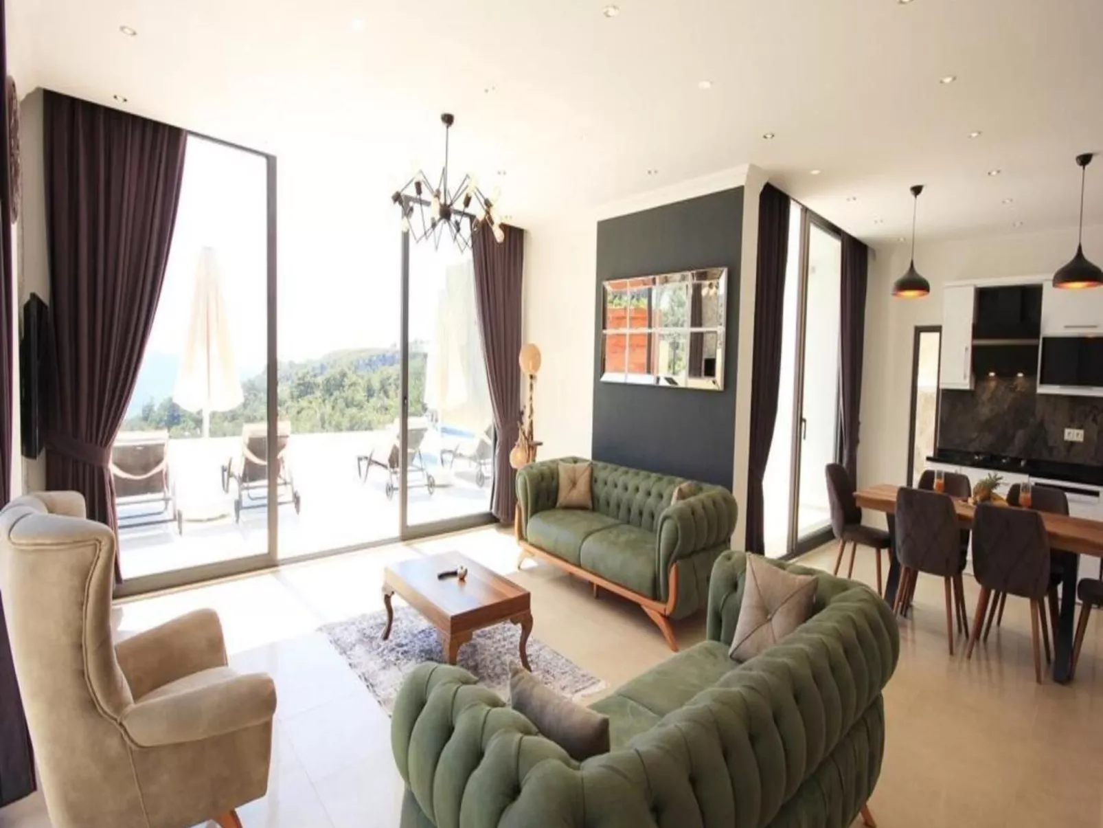 Villa mit Blick auf das Tal-Image-tags.info