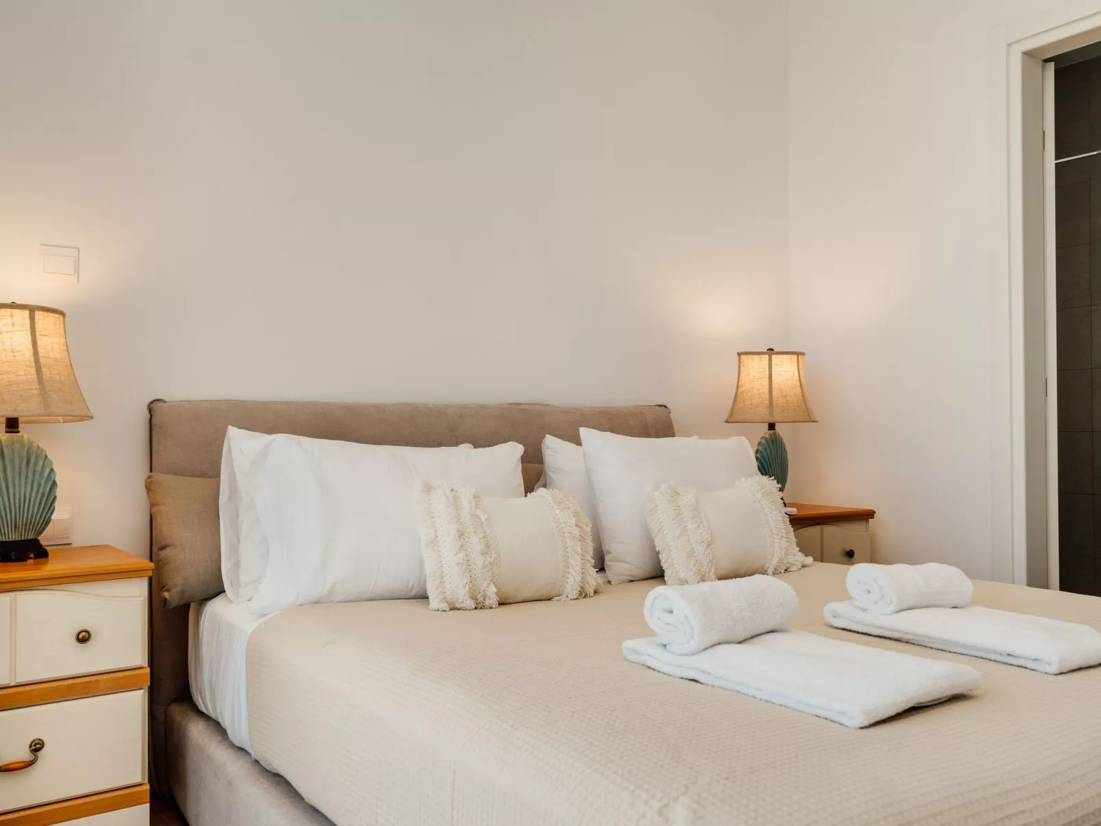 "Hercules 41" mit privatem Parkplatz-Drinnen