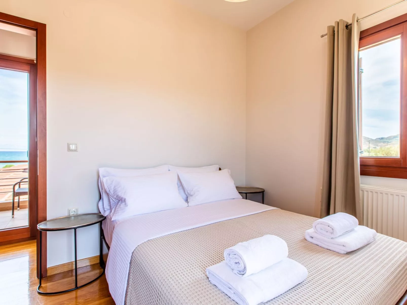 Cold Crest Haus-Inside