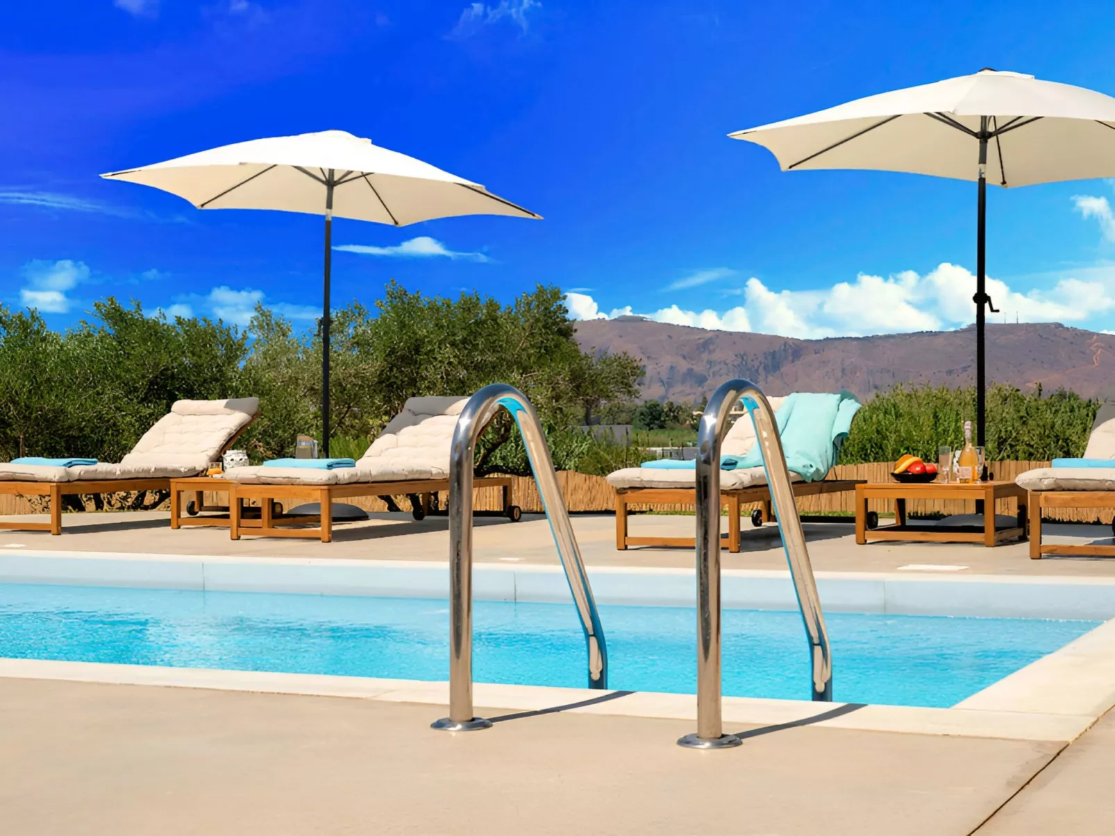 "Vegghera Villa" mit Bergblick-Draußen