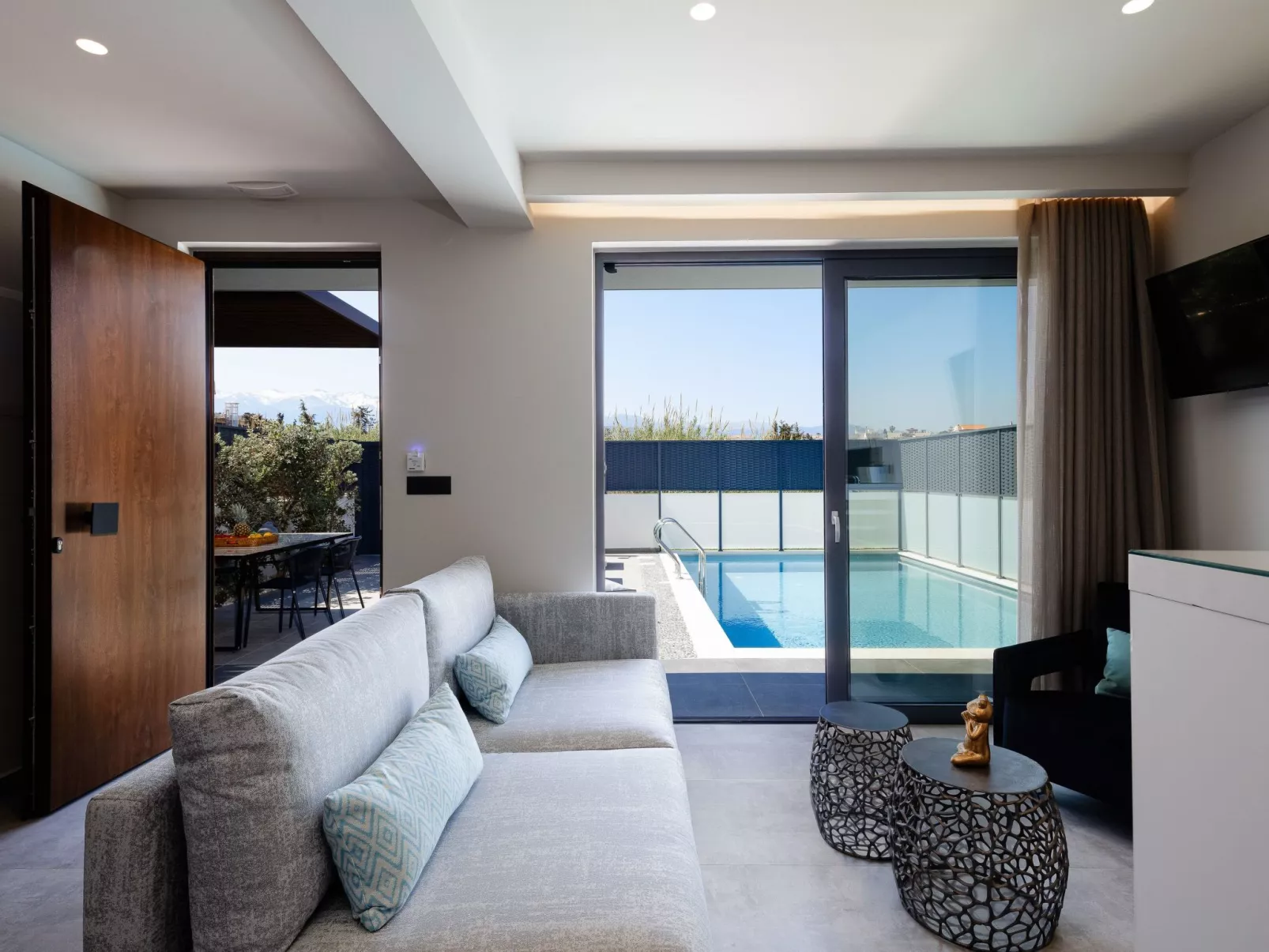 VillAgioi Villa II 2-BR Pool Villa, zu Fuß zum Strand-Inside