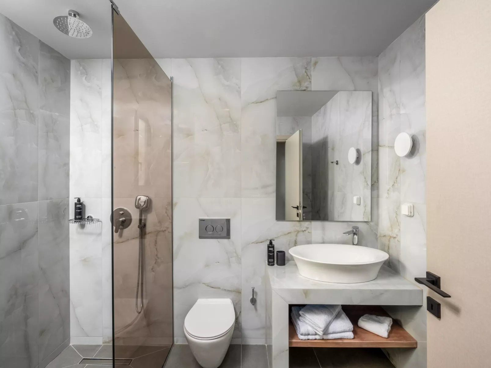 Terra Magna- Alba Villa-Inside