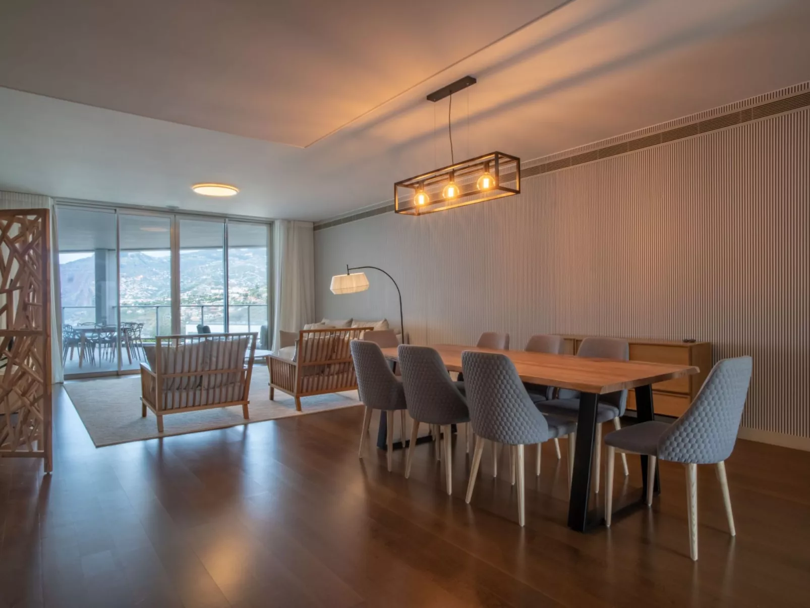 Für 6 Personen ca. 120 m&sup2; in São Martinho, Madeira (Südküste von Madeira)-Dedans