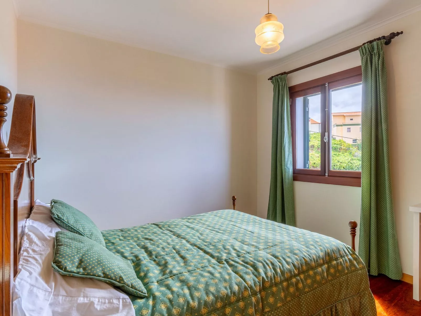 Villa Dinis-Image-tags.info