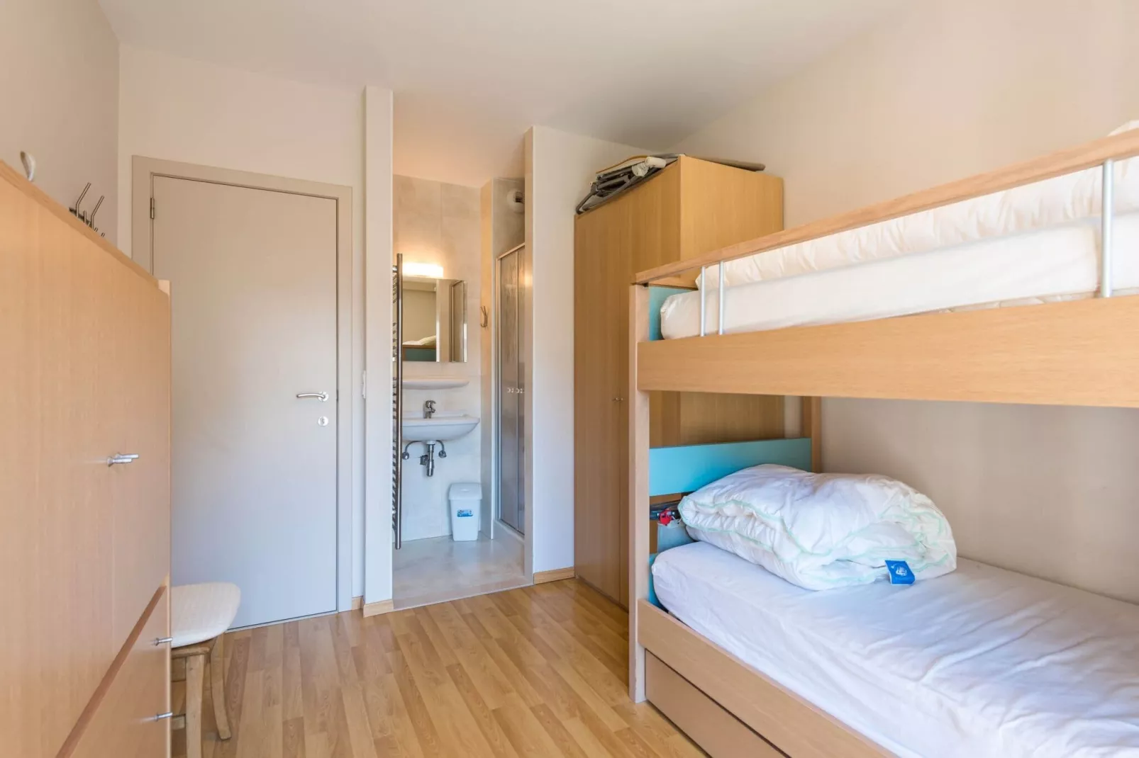 Guernsey 102 g21-Schlafzimmer