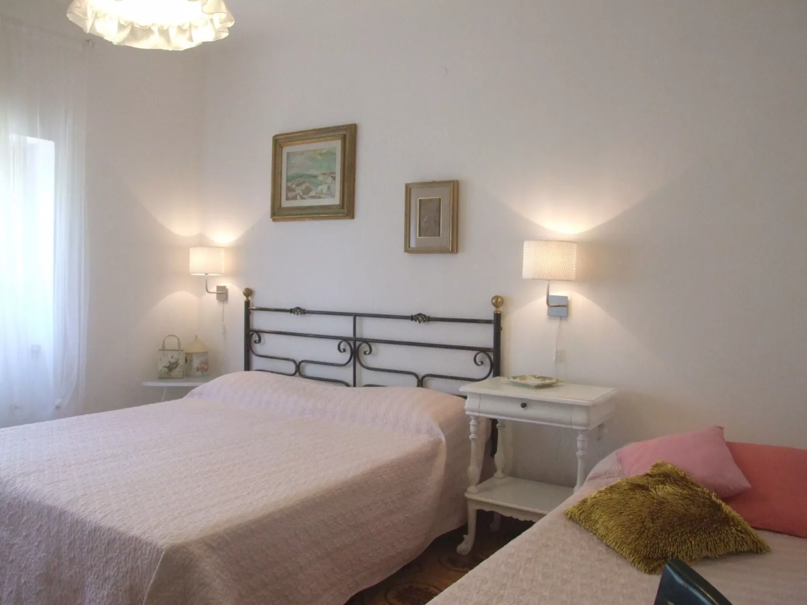 Violetta von Holiday World-Drinnen