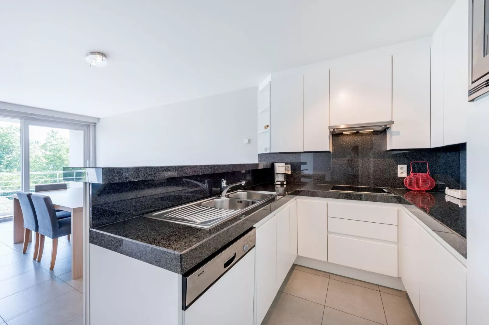 Amandari I-103 G12-Kitchen