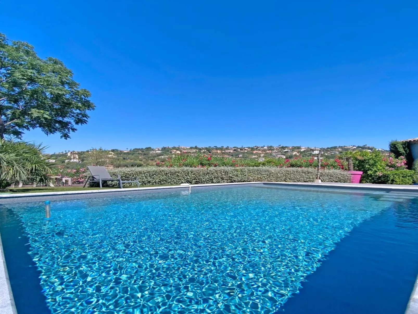Villa 10 pers - Schwimmbad - Blick auf den Golfplatz - Sainte Maxime-Outside