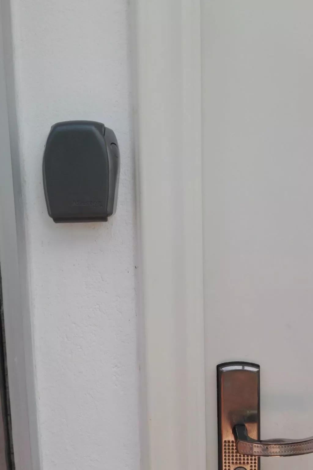 In Méditerranée mit Grill, Garten und Terrasse-Draußen