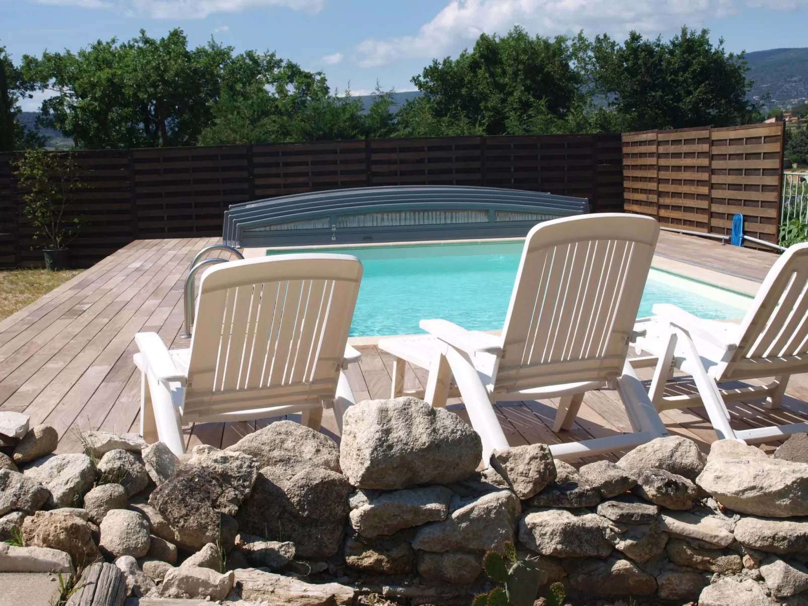 Provenzalisches Ferienhaus mit Charme auf dem Land mit Pool-Outside