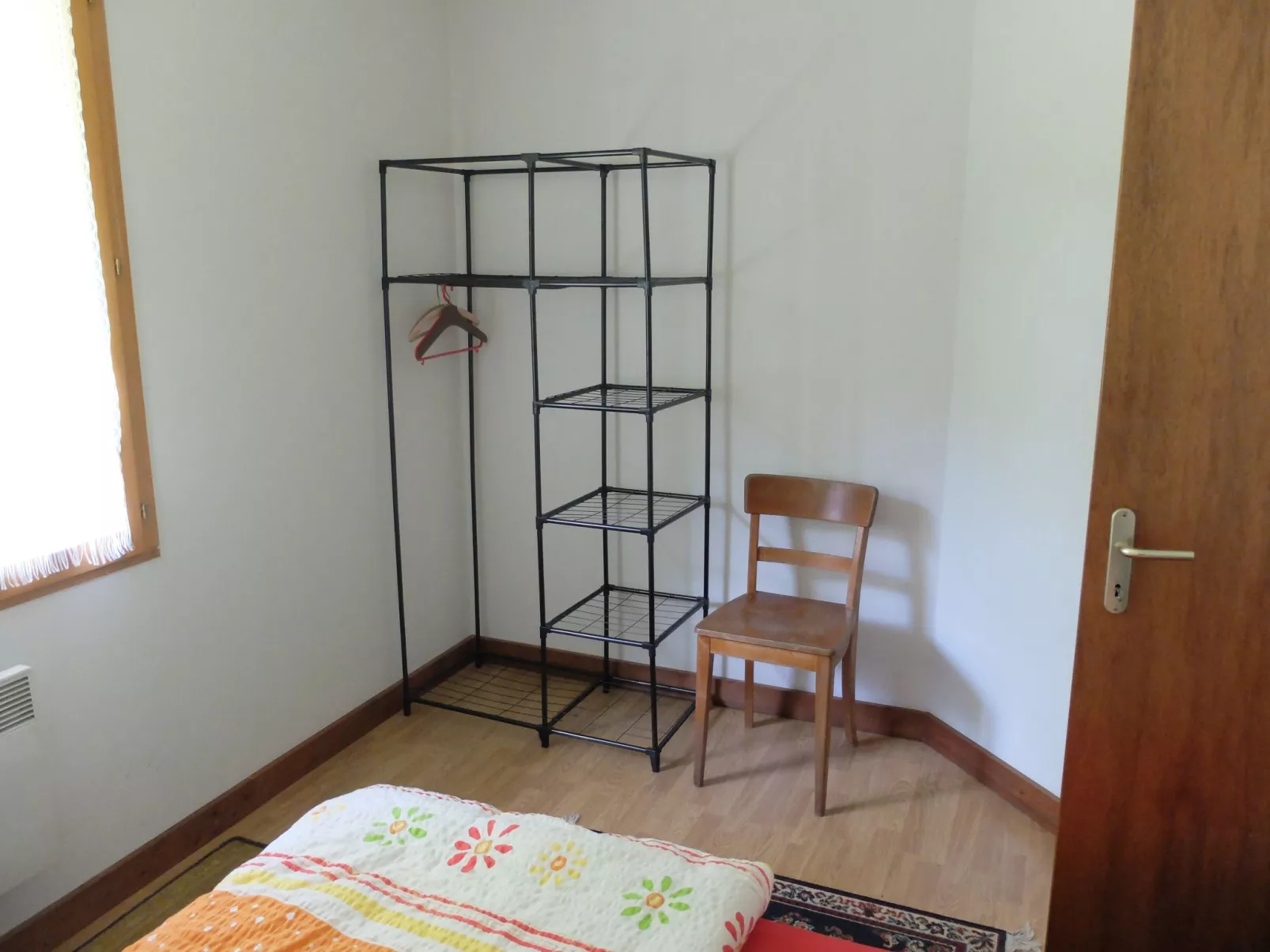 Gemütliches Ferienhäuschen im Grünen mit Terrasse-Image-tags.info