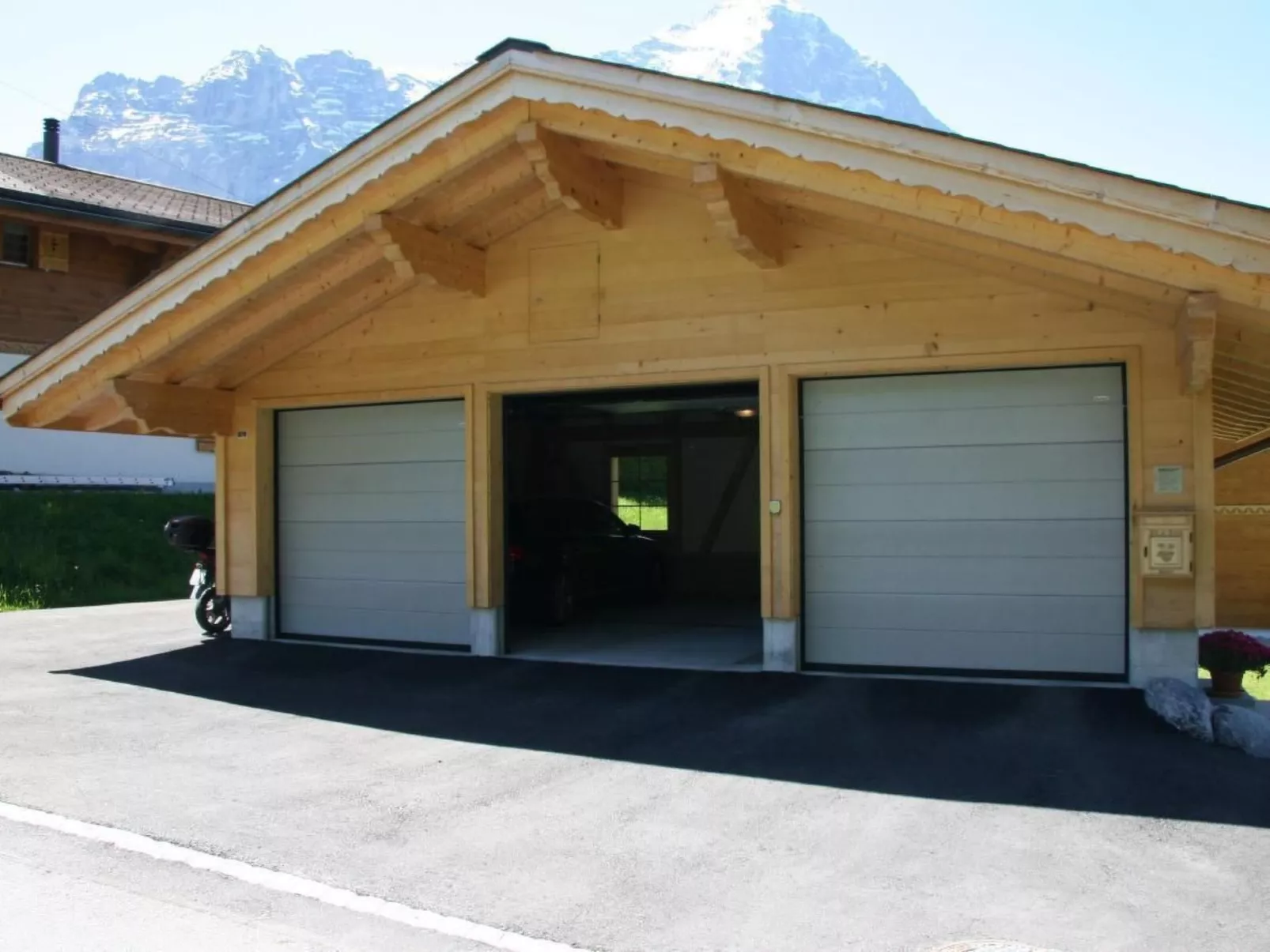 Chalet Bärgbächli-Outside